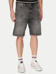 Tommy Jeans Szorty jeansowe Otis DM0DM23066 Czarny Regular Fit. Czarne szorty męskie Tommy Jeans, z bawełny, bez kołnierzyka. Za 329.99 zł.