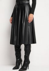 Czarna Rozkloszowana Spódnica Preppy Plisowana z Wysokim Stanem z Ekoskóry z Paskiem Irivale. Czarne spódniczki damskie Born2be, l, bez wzorów, eleganckie, z podwyższonym stanem, midi, dopasowane. Za 159.99 zł.