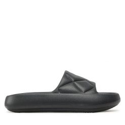 Klapki ONLY Shoes. Czarne klapki damskie ONLY Shoes, bez wzorów, bez obcasa. Za 69.99 zł.