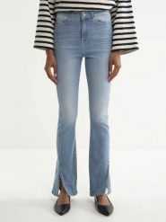 BOSS Spodnie materiałowe C-Kane 50540480 Granatowy Slim Fit. Niebieskie spodnie materiałowe męskie Boss, bez wzorów, z materiału. Za 519.99 zł.