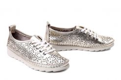 ARTIKER RELAKS 56C2610 złoty, półbuty damskie. Żółte półbuty damskie Artiker Relaks, w ażurowe wzory, ze skóry, bez obcasa. Za 186.91 zł.