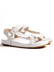 LLOYD Skórzane sandały w kolorze białym rozmiar: 42. Białe sandały damskie Lloyd, bez wzorów, ze skóry, bez obcasa. Za 221.88 zł.