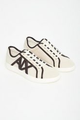 Trampki damskie ARMANI EXCHANGE. Trampki i tenisówki damskie Armani Exchange, bez wzorów. Za 699.00 zł.