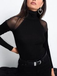 Milan Kiss Koszulka w kolorze czarnym rozmiar: XL. Czarne bluzki damskie Milan Kiss, xl, z aplikacjami, bez kołnierzyka. Za 113.99 zł.