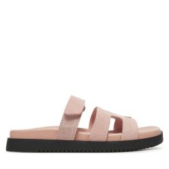 Klapki DeeZee. Czerwone klapki damskie DeeZee, bez wzorów, bez obcasa. Za 159.99 zł.