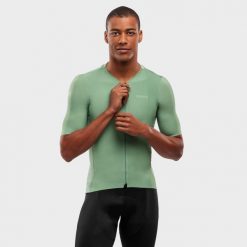 Męska ultralekka koszulka rowerowa Kolarstwo Siroko SRX Stage. Zielone t-shirty sportowe męskie SIROKO, m, z elastanu, bez ramiączek, rowerowe. Za 466.00 zł.