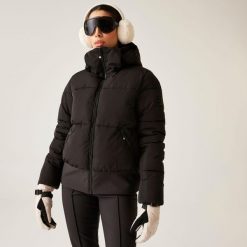 Kurtka narciarska damska z membraną Glitz Dare 2b. Czarne kurtki damskie Dare 2b, bez wzorów, z polaru, bez kaptura, narciarskie. W wyprzedaży za 899.99 zł.