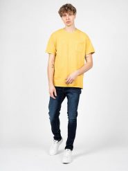 Pepe Jeans T-shirt "Treyson" | PM508536 | Treyson | Mężczyzna | Żółty. Żółte t-shirty męskie Pepe Jeans, m, bez wzorów, z bawełny, bez kołnierzyka. W wyprzedaży za 99.00 zł.