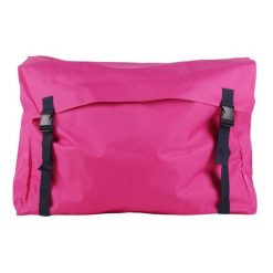 Stabilna torba do przechowywania Q-essentials. Czerwone torebki klasyczne damskie QHP, bez wzorów, z materiału, bez dodatków. Za 153.00 zł.