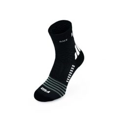 Skarpetki R2 Mission. Czarne skarpetki damskie GES, bez wzorów, z materiału. Za 97.50 zł.