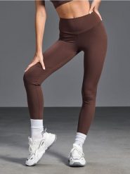 Legginsy - brązowy. Brązowe legginsy damskie Sinsay, l, bez wzorów. W wyprzedaży za 27.99 zł.