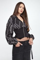 Bluza z kapturem damska VERSACE JEANS COUTURE. Bluzy z kapturem damskie Versace Jeans Couture, z jeansu. W wyprzedaży za 1,134.50 zł.