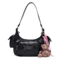 Torebka Guess. Czarne torebki klasyczne damskie Guess, z aplikacjami, bez dodatków. Za 434.99 zł.