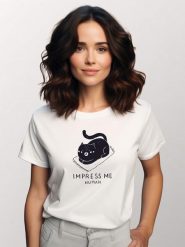 WOOOP Koszulka "Impress Me Human" w kolorze białym rozmiar: L. Białe bluzki damskie Wooop, l, bez wzorów, z bawełny, bez kołnierzyka, bez ramiączek. Za 56.99 zł.