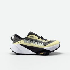 Buty do biegania w terenie damskie Kiprun Kipsummit Max. Czarne obuwie do biegania damskie KIPRUN. Za 599.99 zł.