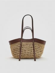 Pleciona torebka handmade - brązowy. Brązowe torebki klasyczne damskie Reserved, bez wzorów, ze skóry, bez dodatków. Za 179.99 zł.