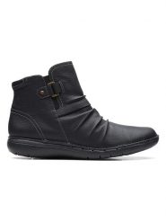 Clarks Skórzane botki "Un Loop Top" w kolorze czarnym rozmiar: 41. Czarne botki damskie Clarks, bez obcasa, bez zapięcia. Za 237.17 zł.