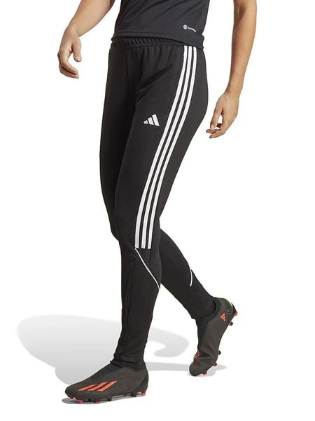 Adidas Spodnie sportowe "Tiro 23 League" w kolorze czarnym rozmiar: S. Czarne spodnie sportowe damskie Adidas, s, z materiału, outdoorowe. Za 121.35 zł.