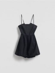 Sukienka z bawełny - czarny. Czarne sukienki damskie Reserved, l, bez wzorów, z bawełny, bez kołnierzyka, bez ramiączek, mini, bombki. Za 149.99 zł.
