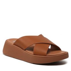 Klapki FitFlop. Brązowe klapki damskie FitFlop, bez wzorów, bez obcasa. Za 319.99 zł.