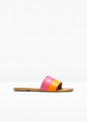 Klapki. Brązowe klapki damskie bonprix, bez wzorów, bez obcasa. Za 67.99 zł.
