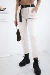 Spodnie punto z paskiem jasno beżowe. Brązowe spodnie materiałowe damskie KESI, bez wzorów, z bawełny, eleganckie, plus size. Za 184.01 zł.