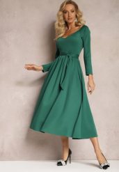 Zielona Sukienka Midi o Rozszerzanym Kroju z Paskiem w Talii i Dekoltem w Serek Vividia. Zielone sukienki damskie Renee, na co dzień, m, bez wzorów, eleganckie, bez kołnierzyka, bez ramiączek, midi, rozkloszowane. W wyprzedaży za 132.99 zł.