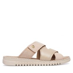 Klapki Caprice. Brązowe klapki damskie Caprice, bez wzorów, bez obcasa. Za 299.99 zł.