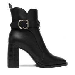 Botki Badura. Czarne botki damskie Badura, bez obcasa, na słupku, bez zapięcia. Za 299.99 zł.