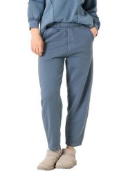 Timezone Spodnie dresowe w kolorze błękitnym rozmiar: XL. Niebieskie spodnie dresowe damskie Timezone, xl, bez wzorów, z dresówki. Za 130.81 zł.