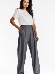 Spodnie Damskie Model A674 Grey - awama. Szare spodnie materiałowe damskie Awama, bez wzorów, z elastanu, eleganckie, z podwyższonym stanem. Za 356.58 zł.
