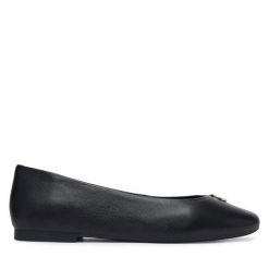 Baleriny Tommy Hilfiger. Czarne baleriny damskie Tommy Hilfiger, bez wzorów, bez obcasa. Za 409.99 zł.