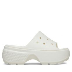 Klapki Crocs. Brązowe klapki damskie Crocs, bez wzorów, bez obcasa. Za 229.99 zł.