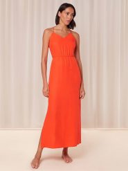 Triumph Sukienka w kolorze pomarańczowym rozmiar: 42. Pomarańczowe sukienki damskie Triumph, bez wzorów, z lyocellu, bez kołnierzyka, bez ramiączek, maxi. Za 91.34 zł.