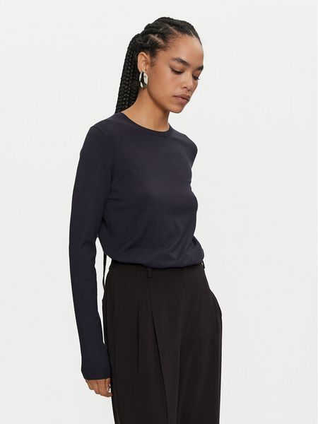 Calvin Klein Sweter K20K207681 Granatowy Regular Fit. Niebieskie swetry klasyczne damskie CALVIN KLEIN, xs, z wiskozy, bez kołnierzyka. Za 249.99 zł.