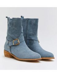 Belucci Botki w kolorze niebieskim rozmiar: 39. Niebieskie botki damskie Belucci, bez obcasa, bez zapięcia. Za 189.29 zł.