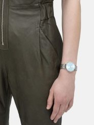 Liebeskind Zegarek kwarcowy w kolorze srebrno-błękitnym rozmiar: onesize. Szare, analogowe zegarki damskie Liebeskind, ze stali. Za 260.99 zł.