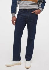 MĘSKIE SPODNIE JEANSOWE MUSTANG TRAMPER STRAIGHT DENIM BLUE 1014273 5000 850. Niebieskie spodnie materiałowe męskie Mustang, bez wzorów, z denimu. Za 239.99 zł.
