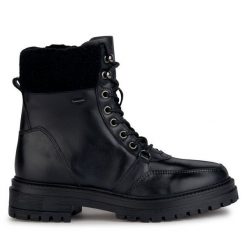 Botki Geox. Czarne botki damskie Geox, bez obcasa, na płaskiej podeszwie, bez zapięcia. Za 679.99 zł.