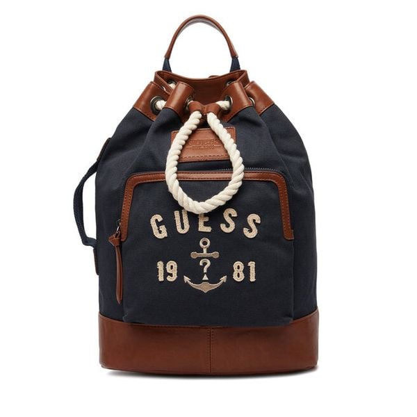 Plecak Guess. Niebieskie plecaki damskie Guess, z aplikacjami, sportowe. Za 484.99 zł.