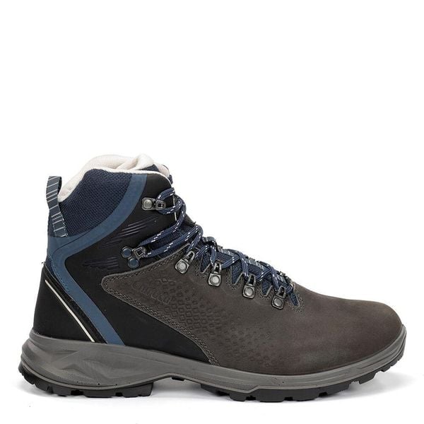 Buty trekkingowe Chiruca Taiga 05 Gore-Tex. Brązowe buty trekkingowe męskie Chiruca, z gore-texu, bez zapięcia, wspinaczkowe, gore-tex. Za 658.85 zł.