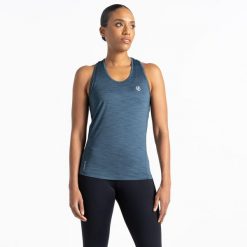 Koszulka sportowa damska Modernize II bez rękawów. Brązowe bluzki sportowe damskie Dare 2b, bez wzorów, bez ramiączek. W wyprzedaży za 59.99 zł.