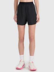 4F Szorty sportowe w kolorze czarno-różowym rozmiar: S. Czarne spodenki sportowe damskie 4f, s, z materiału, outdoorowe. Za 127.35 zł.