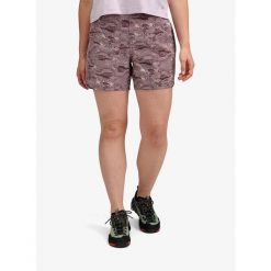 Spodenki turystyczne damskie Black Diamond Sierra Shorts. Czerwone szorty damskie Black Diamond, bez wzorów, sportowe. Za 236.49 zł.