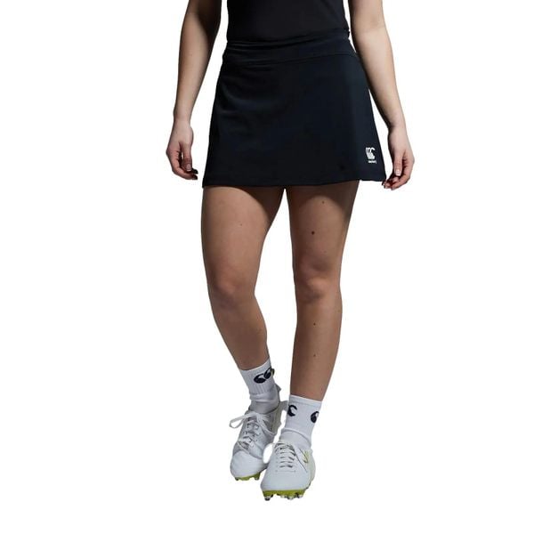 Damskie spódnico-spodenki Canterbury. Czarne szorty damskie CANTERBURY, bez wzorów, sportowe. Za 278.00 zł.