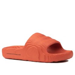 Klapki sportowe Adidas ADILETTE 22. Czerwone klapki damskie Adidas. W wyprzedaży za 189.00 zł.