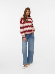 Vero Moda Sweter ze wzorem rozmiar: XS. Swetry klasyczne damskie Vero Moda, s, z materiału, bez kołnierzyka. Za 78.47 zł.