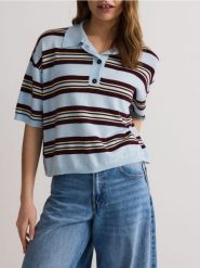 Sweter polo w paski - jasnoniebieski. Niebieskie swetry klasyczne damskie Reserved, l, z dzianiny, bez kołnierzyka. W wyprzedaży za 49.99 zł.