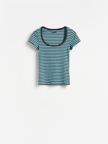 T-shirt z bawełną - niebieski. Niebieskie t-shirty damskie Reserved, l, bez wzorów, z bawełny, bez kołnierzyka. Za 59.99 zł.