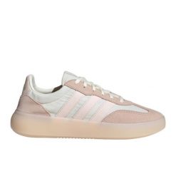 Buty adidas Barreda Decode JI2322 różowe. Czerwone buty sportowe na co dzień damskie bez wzorów, z gumy. Za 482.93 zł.
